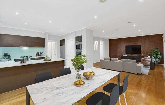2/3 Ranfurlie  Drive, VIC 3150