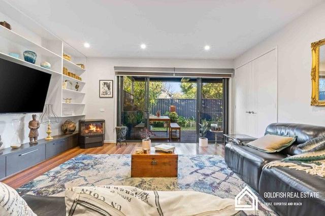 11 Monteith Place, VIC 3350