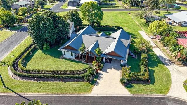 2-4 Seafarer St, QLD 4852