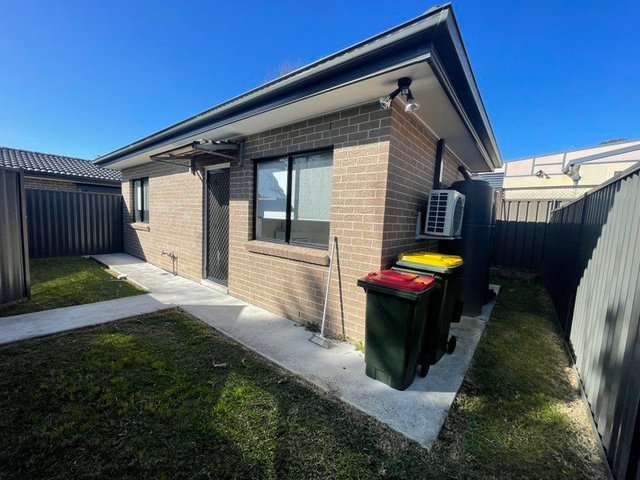 7B Sixth Avenue, NSW 2147