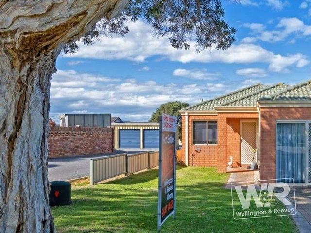 2/24 McLeod Street, WA 6330