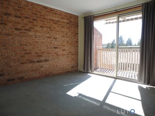 4 Master bedroom.JPG