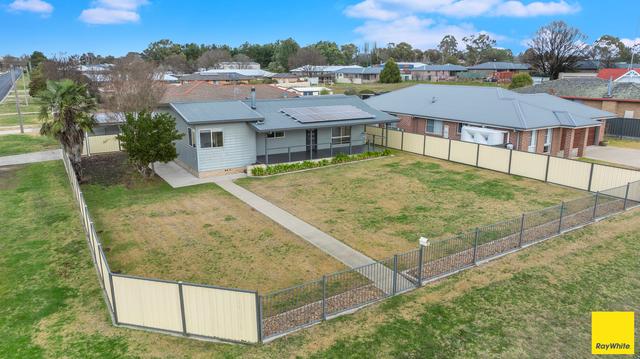 36 East Street, NSW 2358