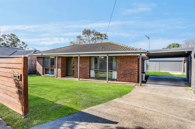19 Enfield Drive, VIC 3219