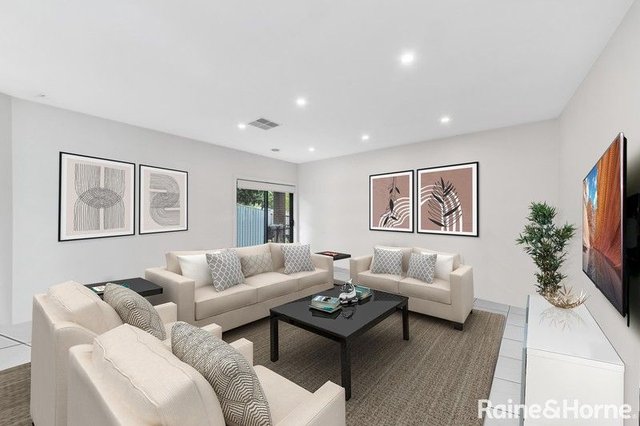 2/23 Bess Court, VIC 3175