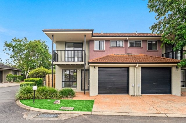 24/25 Buckingham Place, QLD 4113