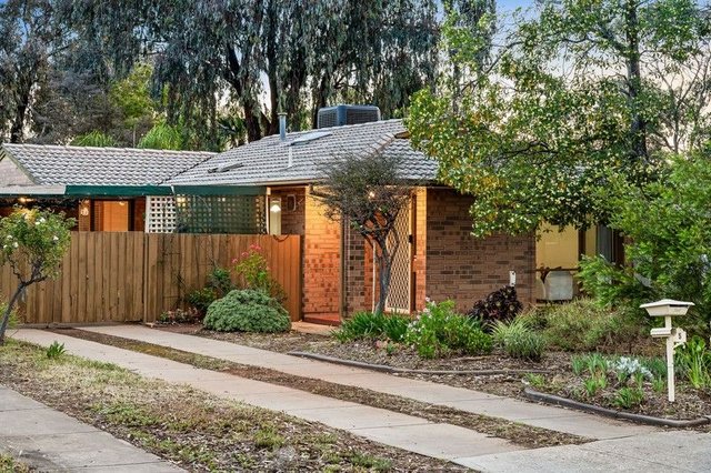 5 Alfriston Walk, SA 5109