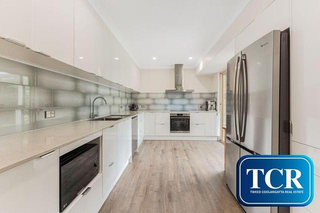 12 Golf View Court, NSW 2486