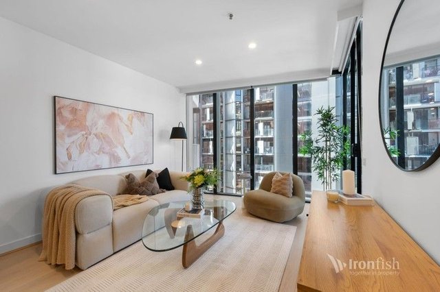 703/677 La Trobe Street, VIC 3008