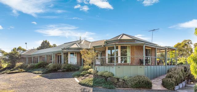 150 Hildebrand Rd, VIC 3099