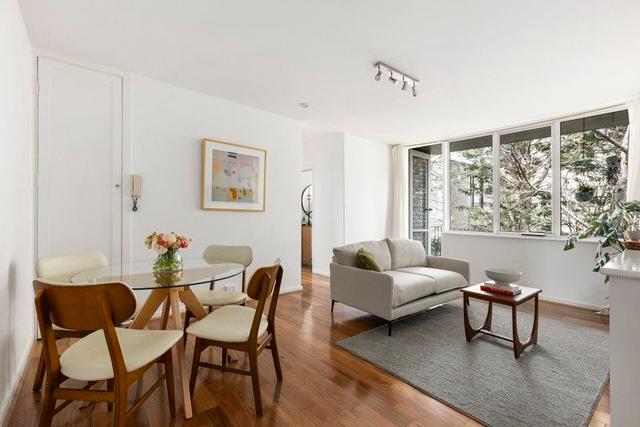11/8-10 Chomley Street, VIC 3181