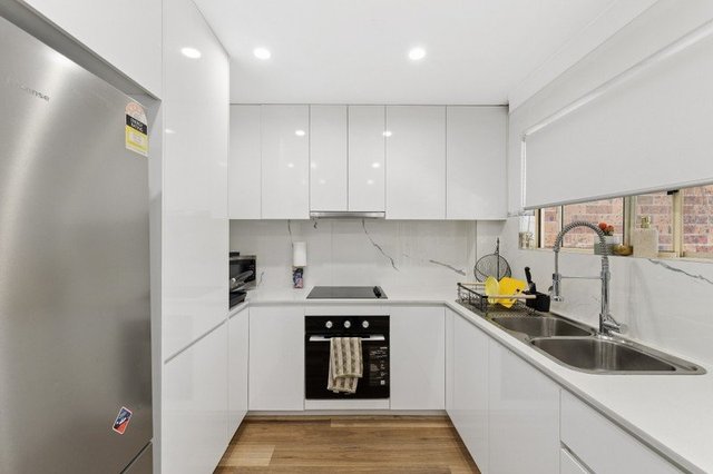 17/113 Meredith Street, NSW 2200