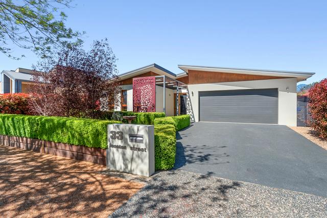 33 Jenolan Street, ACT 2914