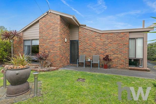 5 Sandalwood Court, VIC 3216