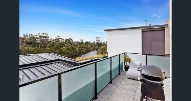 8/200-203 Nepean Highway, VIC 3198