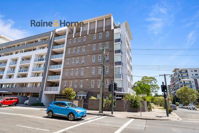 12/83 Campbell Street, NSW 2170