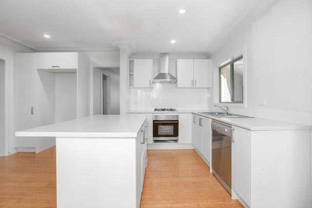 10 Cecil Street, NSW 2628