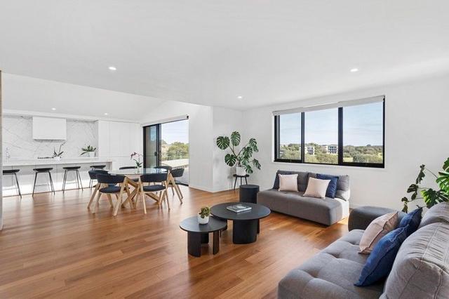 28 Turnberry Grove, VIC 3939