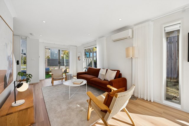52 Lansdown Crescent, ACT 2913
