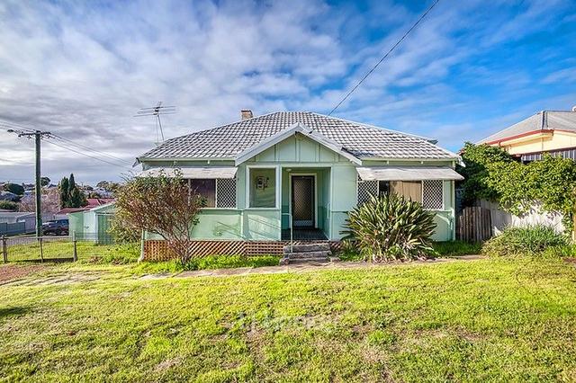 16 Bucktin Street, WA 6225