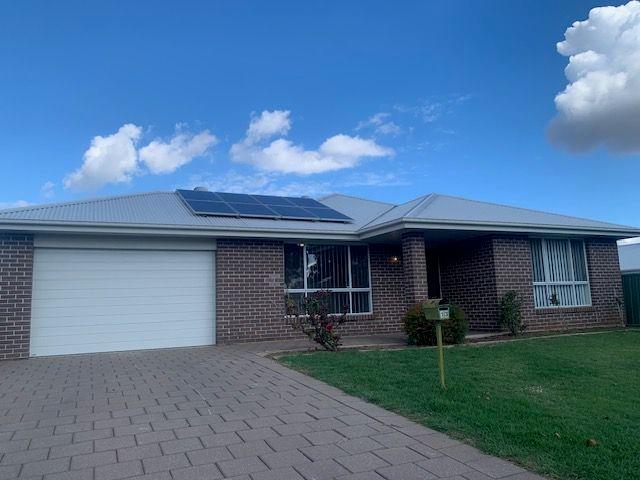 13 Dunheved Circle, NSW 2830