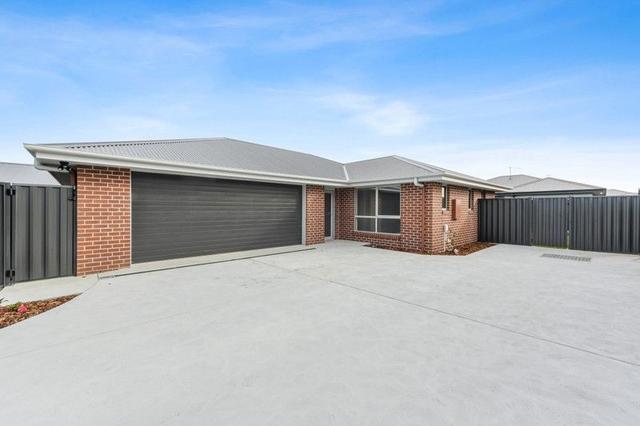 2/18 Sandscape Court, TAS 7290