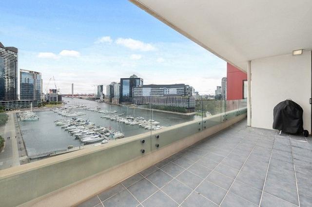 1105/50 Lorimer  Street, VIC 3008
