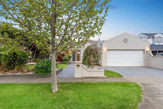 37 Verona Drive, VIC 3038