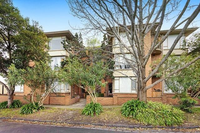 8/1 Rae Court, VIC 3181