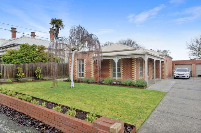 1/8 Peake Street, VIC 3350
