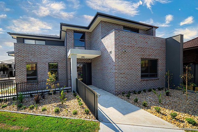 3/2 Kingsland Road, NSW 2141