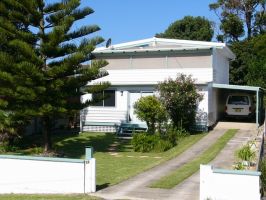 01 Front of House