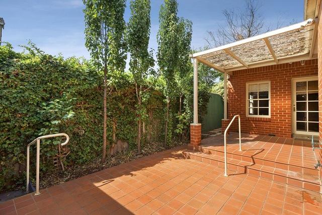 2/48 Marriage Road, VIC 3187