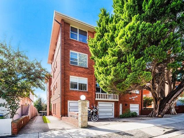 1/18 Roscoe Street, NSW 2026