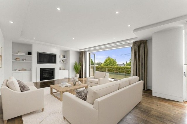 12/11-13 Well Street, VIC 3186