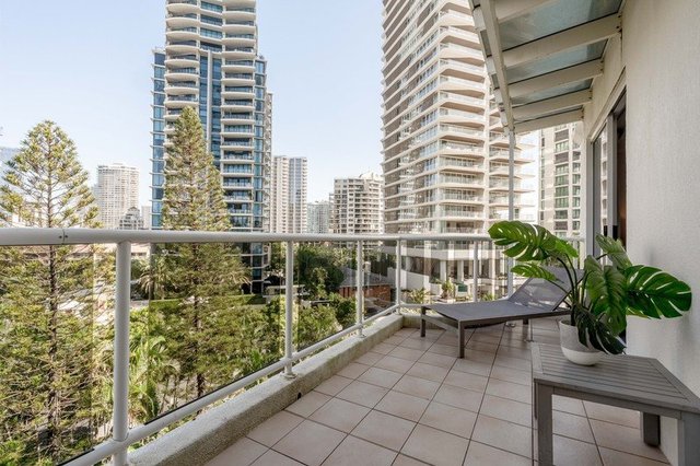 21/1-9 Hughes Avenue, QLD 4217