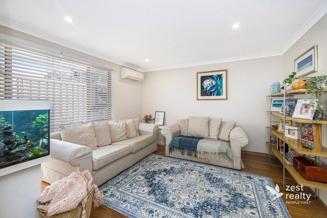 2/18 Bristol Avenue, WA 6157