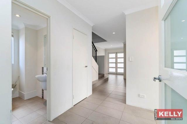 1/58 Barker Street, WA 6104