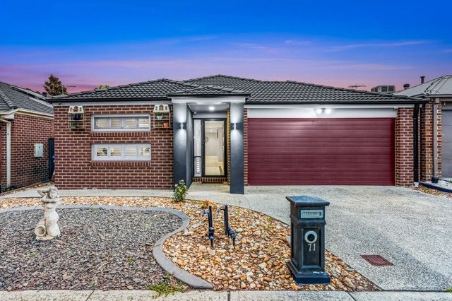 71 Burford Way, VIC 3977