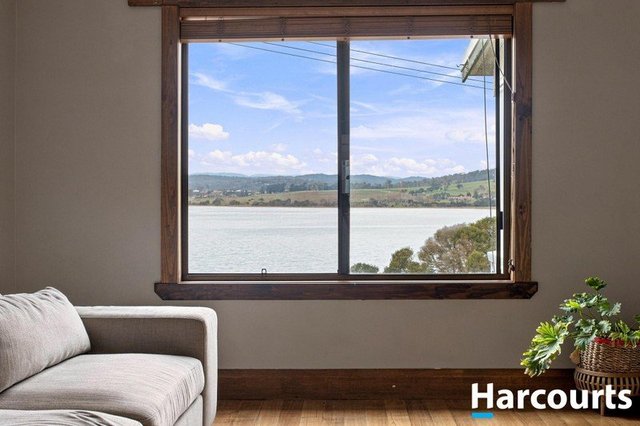 15 Beach Road, TAS 7276