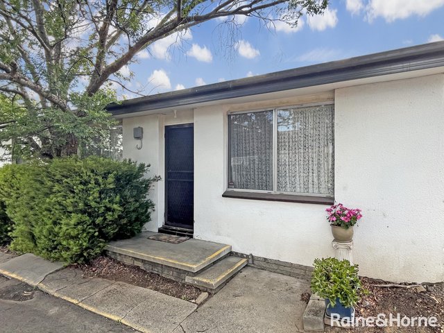 1/16 Wilgabar Way, NSW 2620