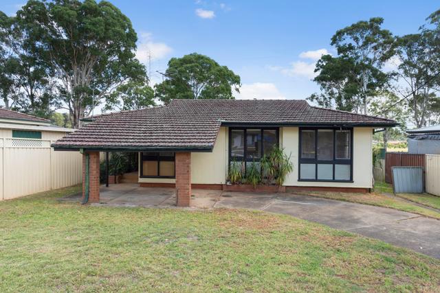 39 Koomooloo Crescent, NSW 2770