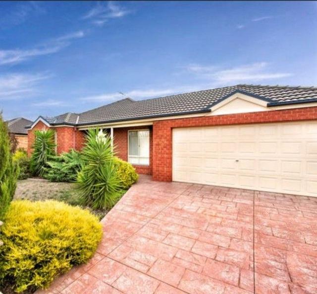 11 Amber Way, VIC 3037
