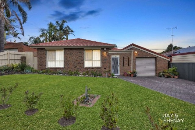 11 Barker Court, VIC 3802