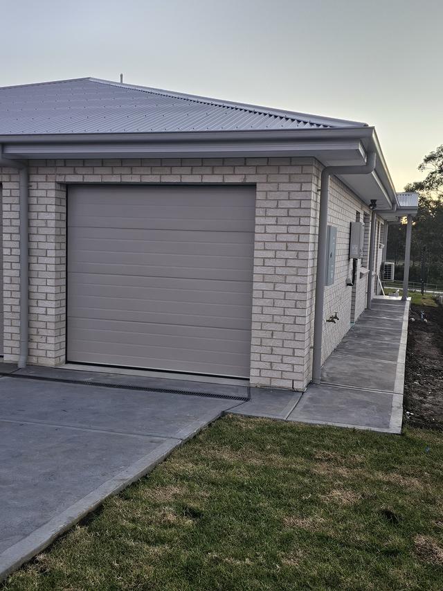 2/9 Percy Street, NSW 2320