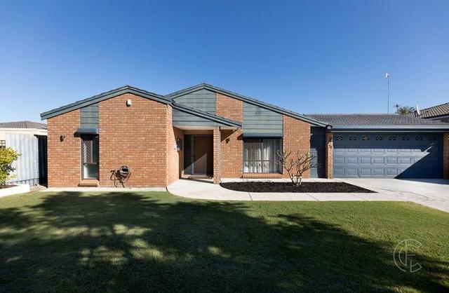 14 Gleneagles Way, WA 6022