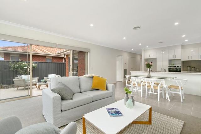 58/2 Rochester Pde, VIC 3977