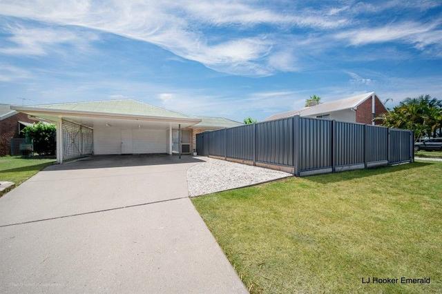 2 Chalmers Cres, QLD 4720