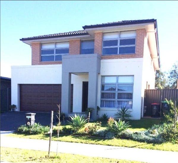 8 Leafy Street, NSW 2747