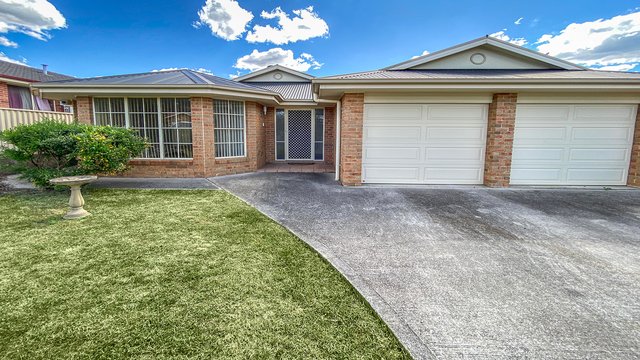 1 Henderson Place, NSW 2790